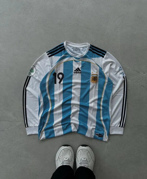 Messi Argentina 2006-07 Home Full Sleeve Jersey | White Blue